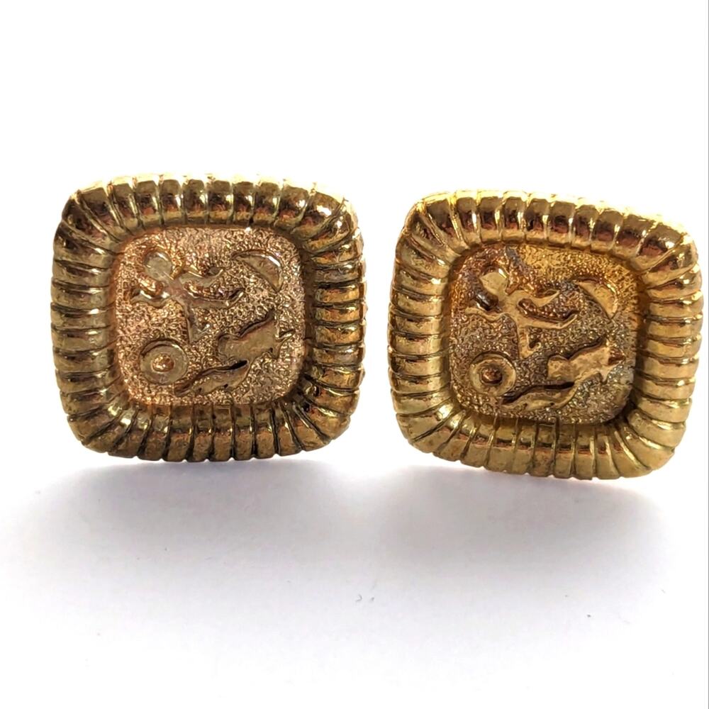 Vintage Gold Tone Tribal Aztec Design Southwestern Diamond Clip On Earrings